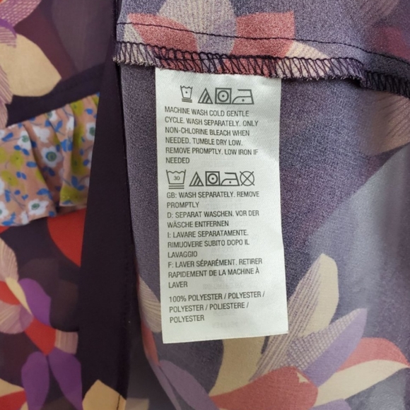 LOGO~Sheer, stunning & NEW! - Picture 9 of 9